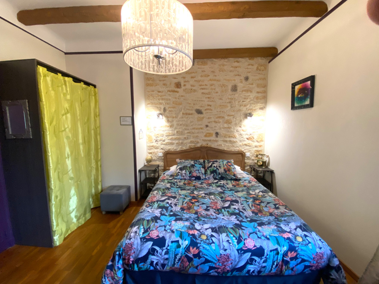 orderedImageAlt_accommodation_default