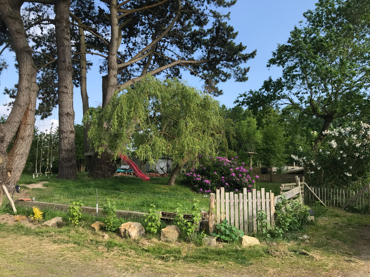GreenGo Maison de campagne entre terre et mer, au calme, avec grand jardin, potager et animaux.