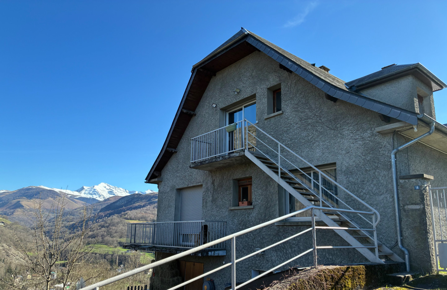 GreenGo Hocheck, le Coin d’en Haut, au pied des Pyrénées !