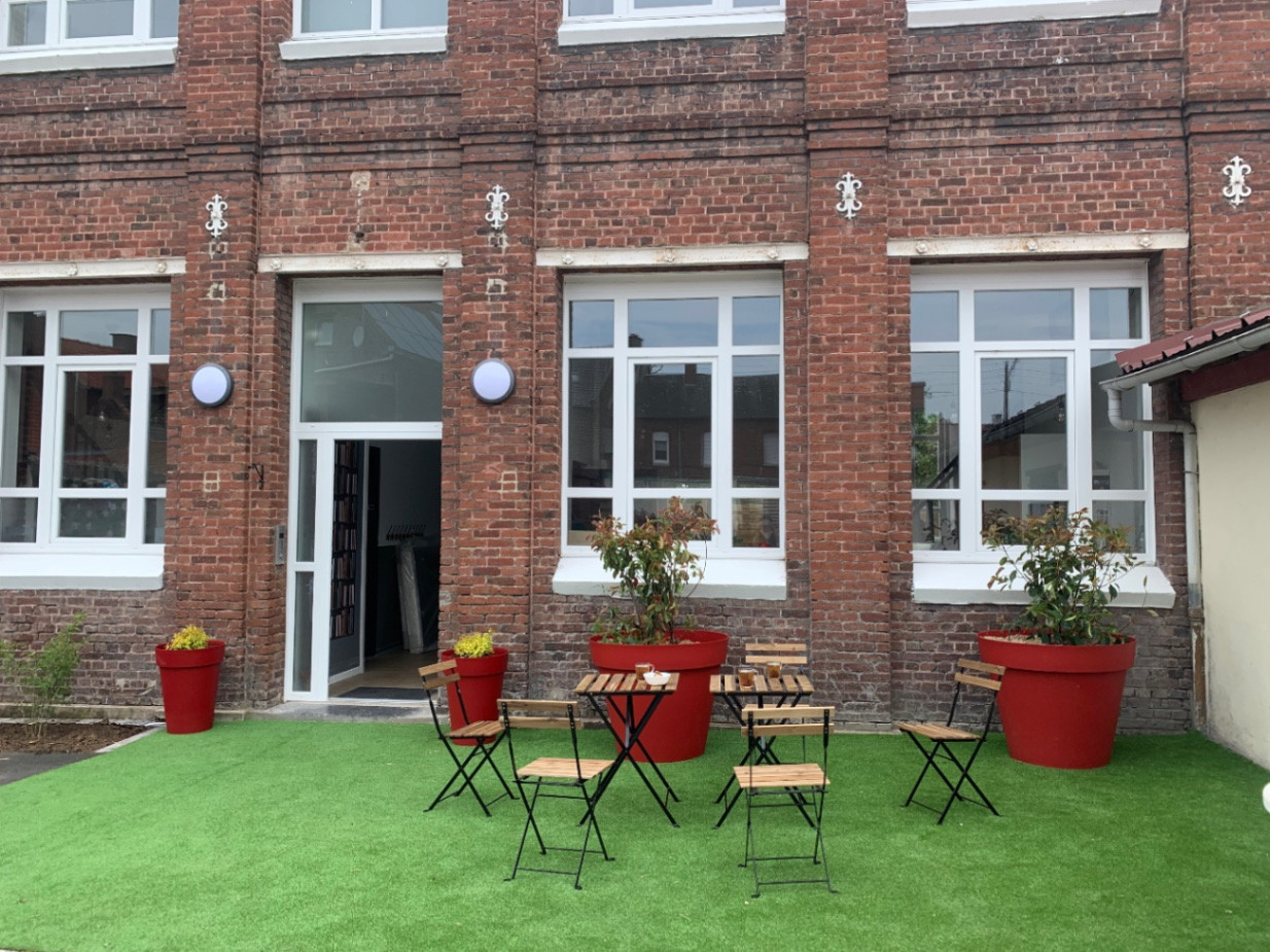 GreenGo La cour des grandes, loft en duplex. 75 m2, 3 chambres, terrasse privative et parking.