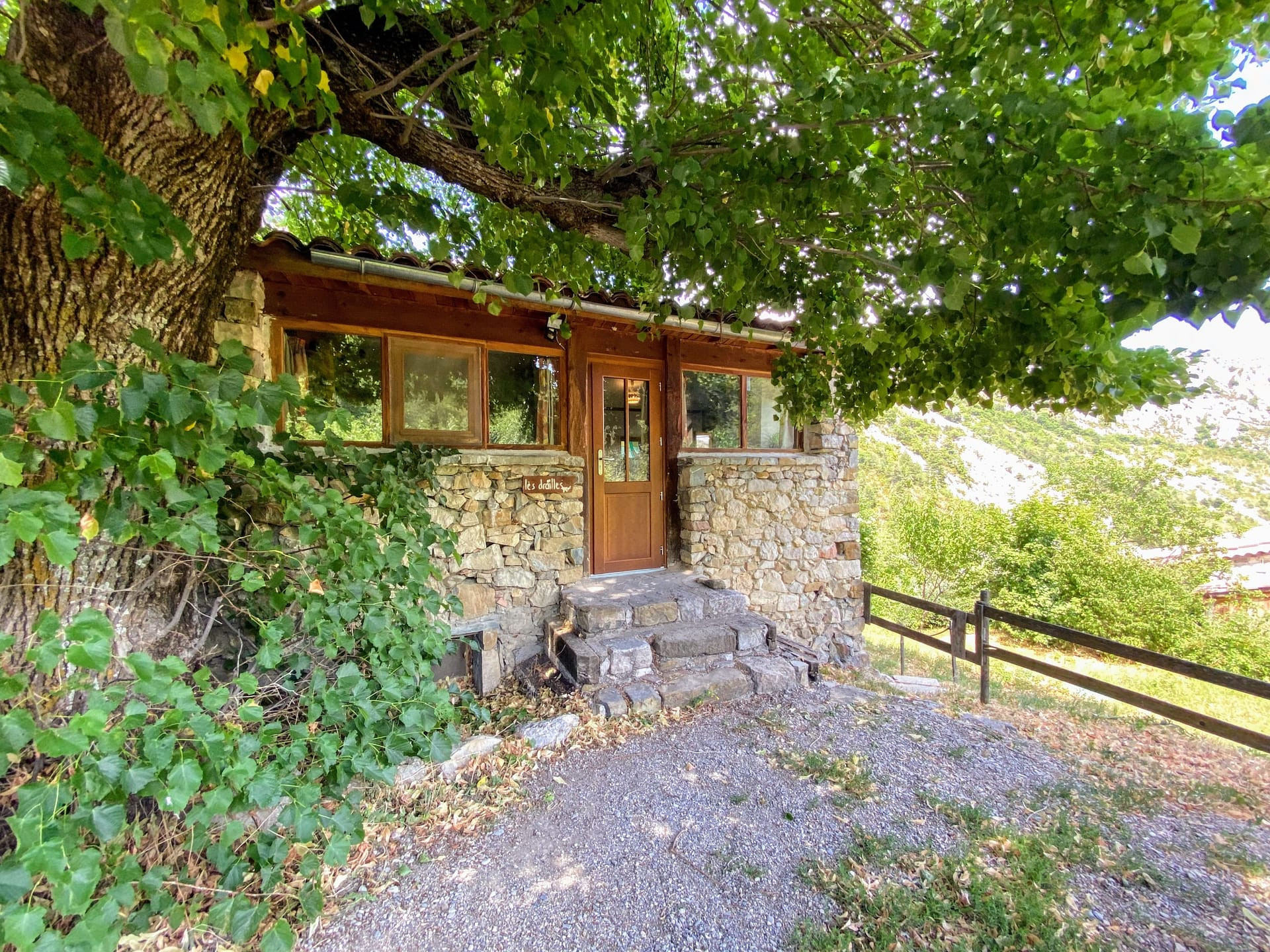 orderedImageAlt_accommodation_default