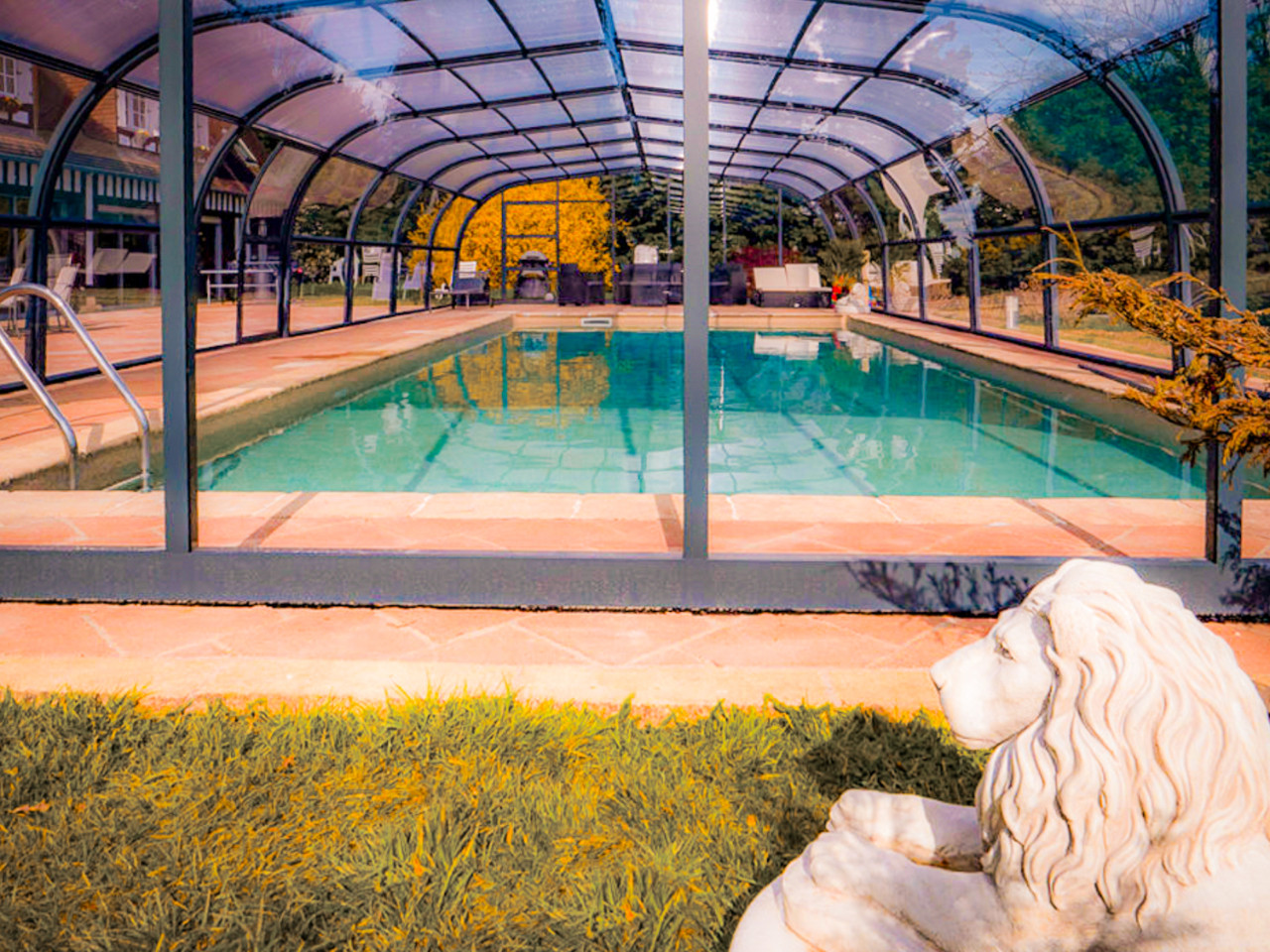GreenGo Le Domaine aux Lions: Piscine, Tennis, Grand Jardin – 15 pers