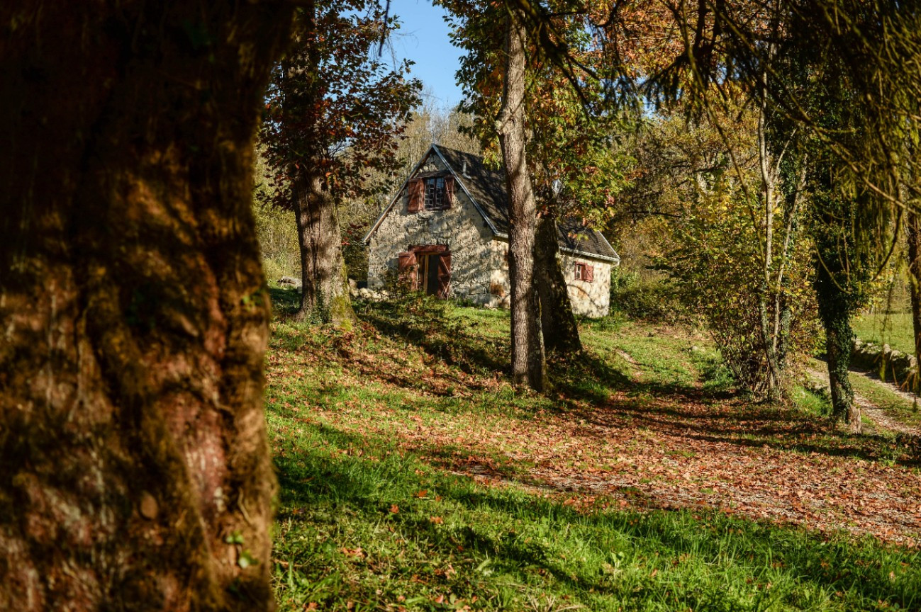 Gîte/grange de montagne solidaire au coeur du Parc Naturel Régional, à 1h45 de Toulouse, 45mn Guzet