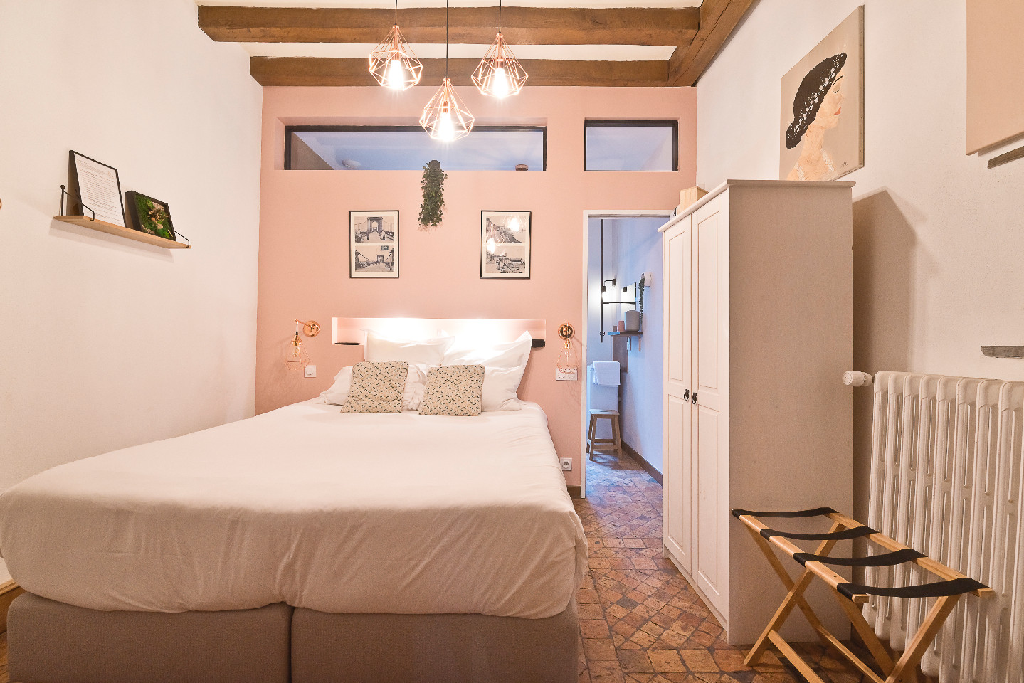 orderedImageAlt_accommodation_default