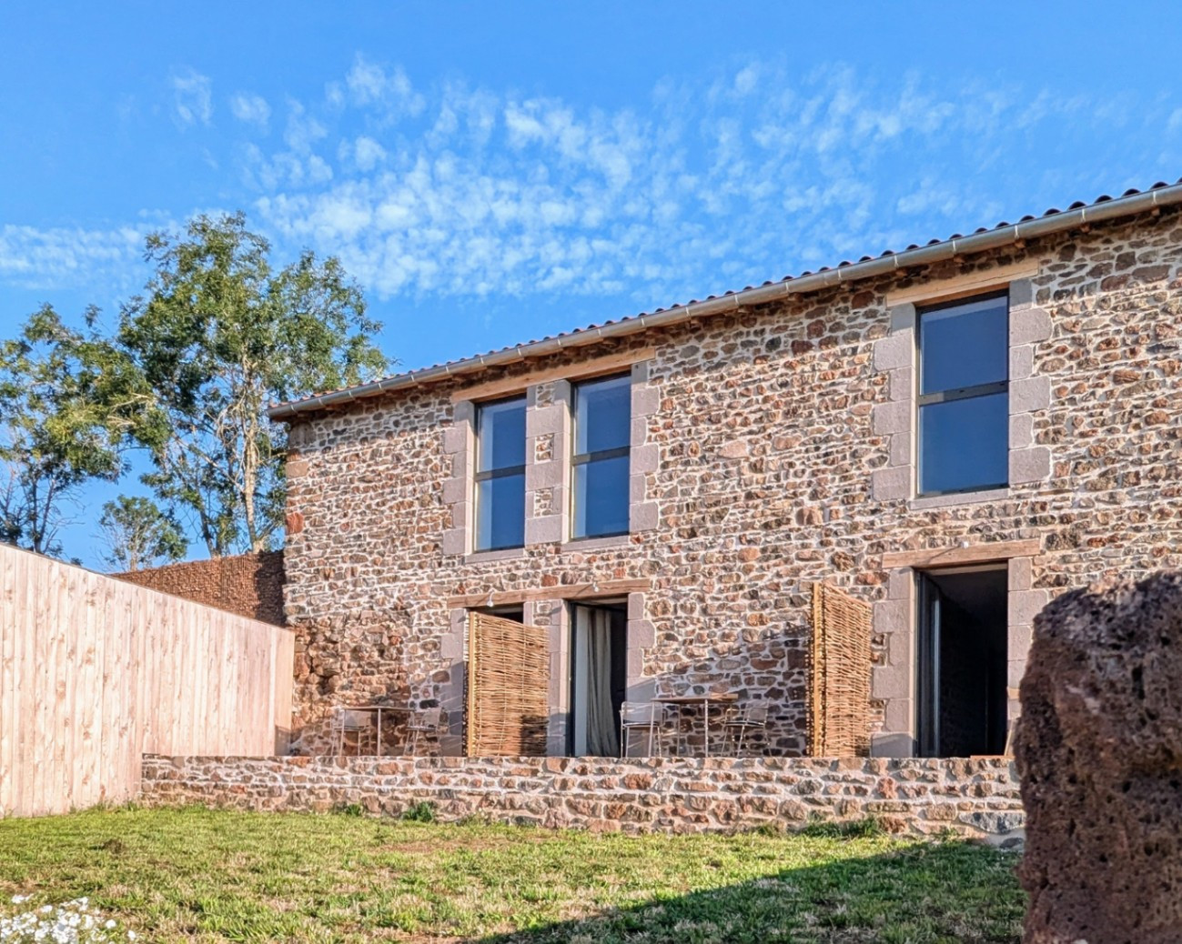 L'Atelier : Maison avec piscine face au volcan