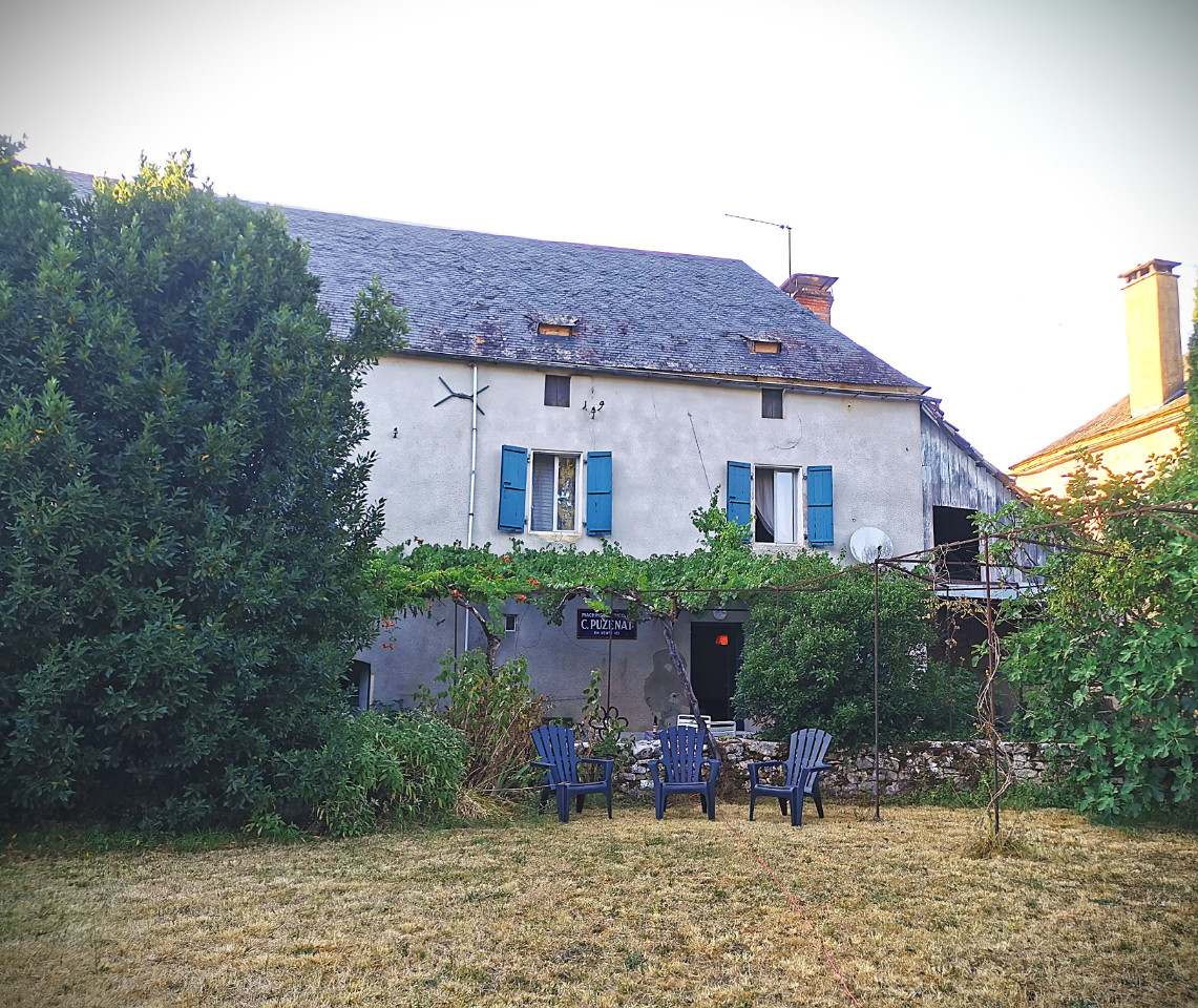 Maison de village en pierres