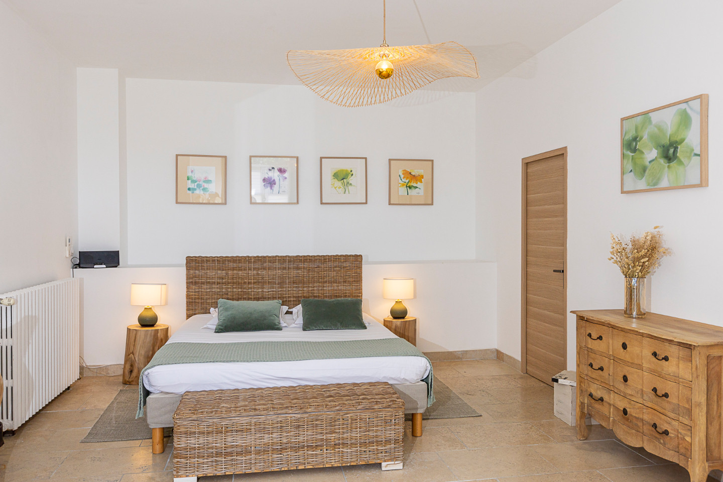 orderedImageAlt_accommodation_default