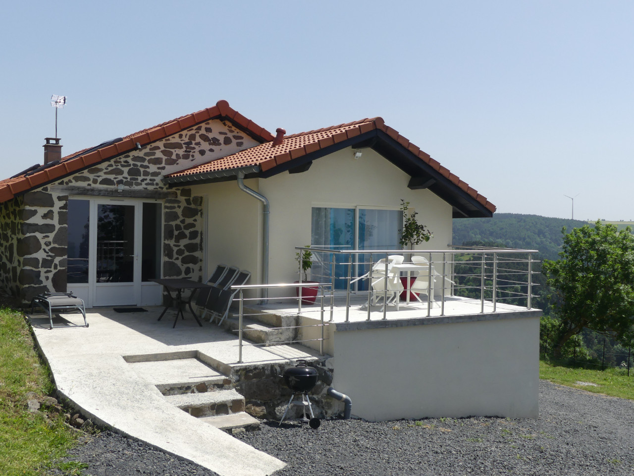 Bellevue: Panorama et Sérénité en Haute Loire