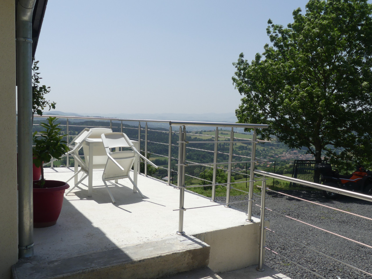 GreenGo Bellevue: Panorama et Sérénité en Haute Loire