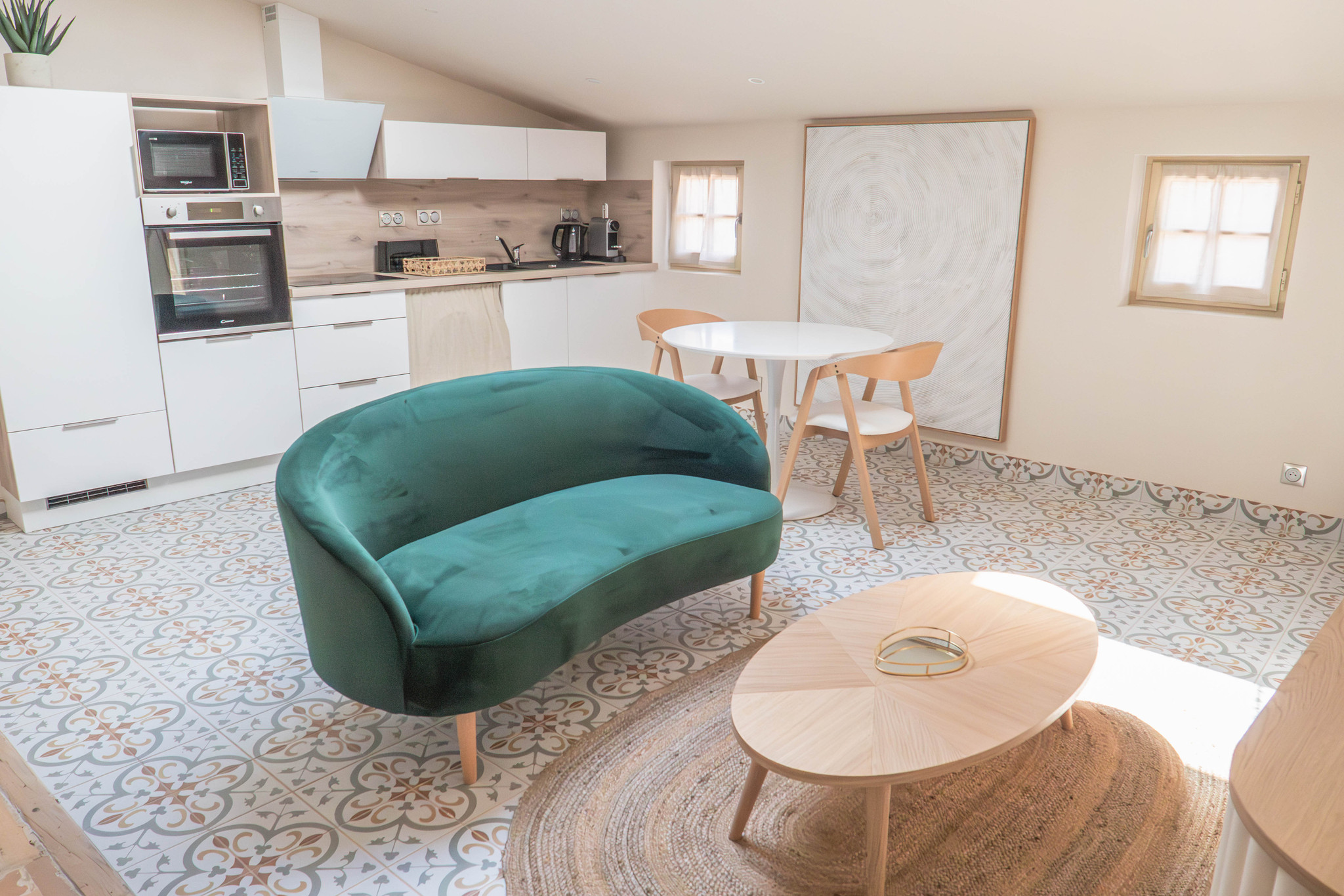 Logement GreenGo: La Tour, Gîte 5* climatisé avec piscine et sauna à Pézenas