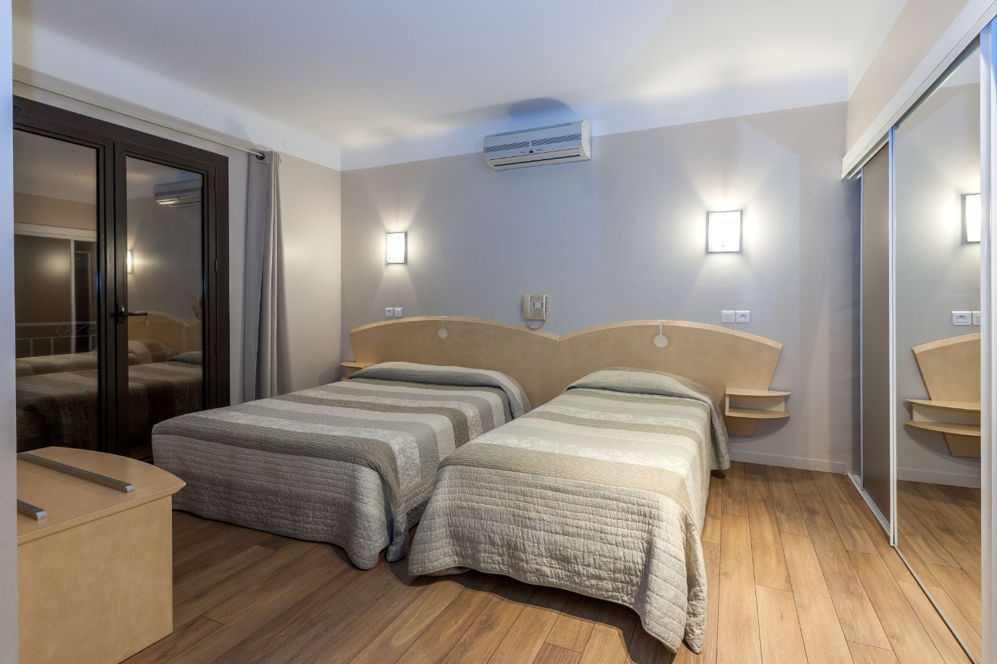 orderedImageAlt_accommodation_default