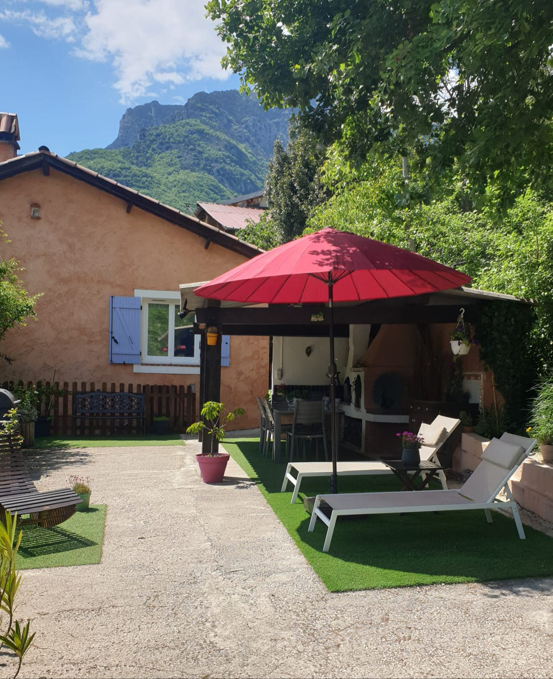 Hôte GreenGo: Mon gîte à Pélasque ***, à 45 minutes de l'aéroport de Nice, aux portes du Mercantour, sur la Rga
