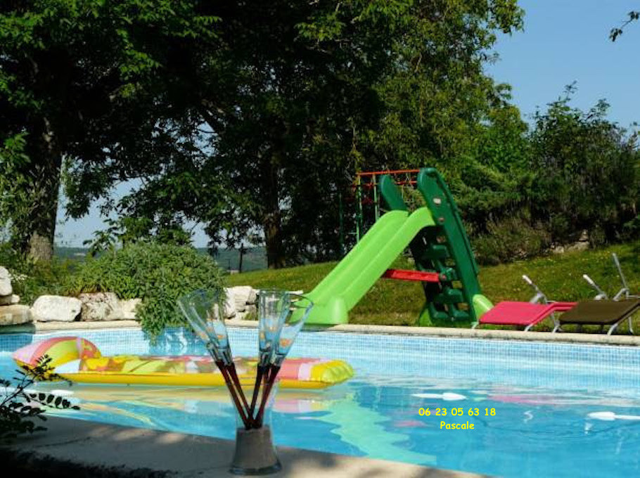 Le pigeonnier et la bergerie 2 - 5 ou 6 chambres au choix - Piscine privée -
