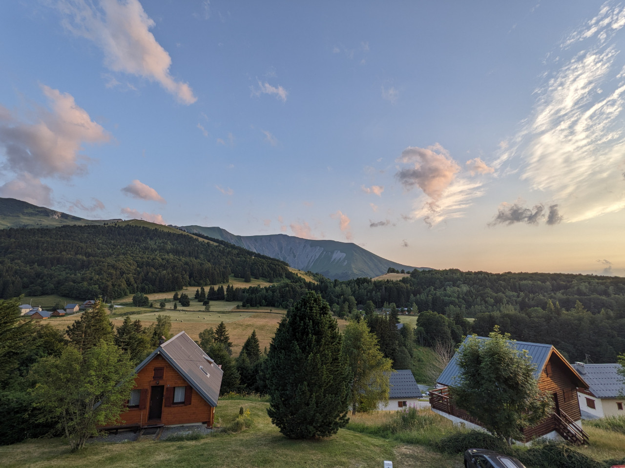 Bel appartement de montagne lumineux