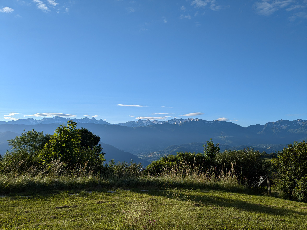 Logement GreenGo: Face aux montagnes