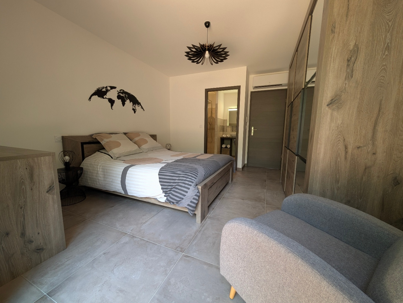 orderedImageAlt_accommodation_default