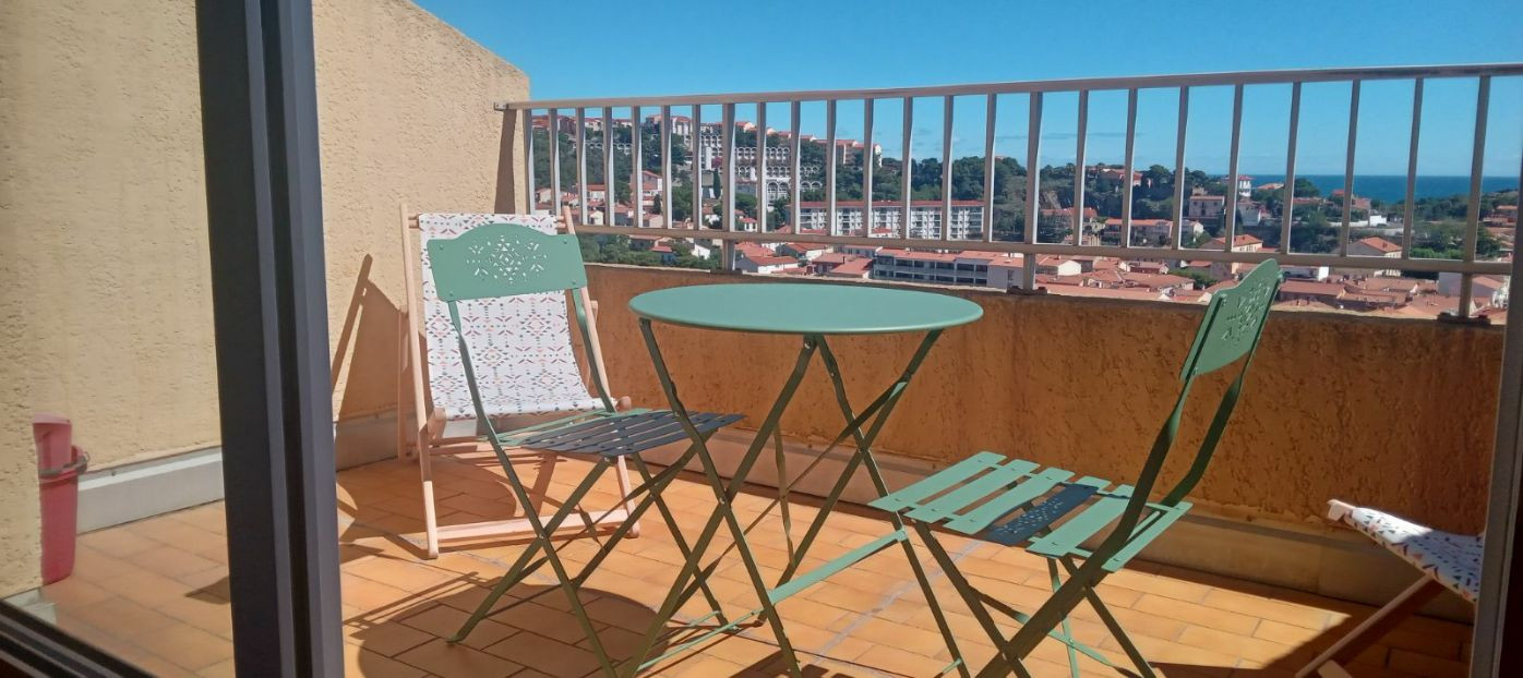 GreenGo Studio avec terrasse au 5ème étage vue sur le port de Port-Vendres