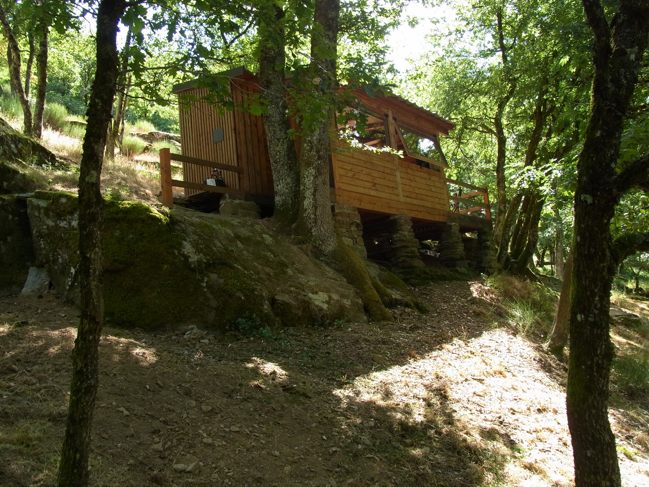 GreenGo Cabane en bord de rivière