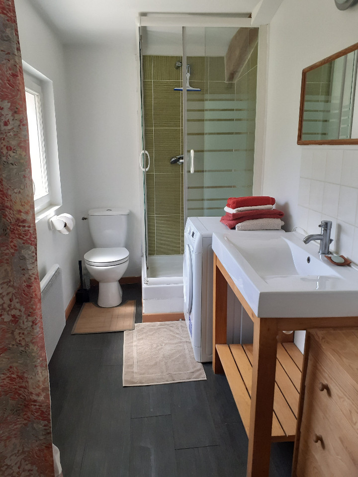 GreenGo Près Avignon maisonette climatisée +jardinet calme