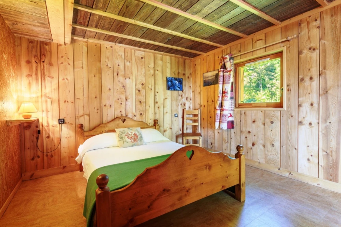 Logement GreenGo: Les Cabanes - chalets 6 à 8 places en Chartreuse