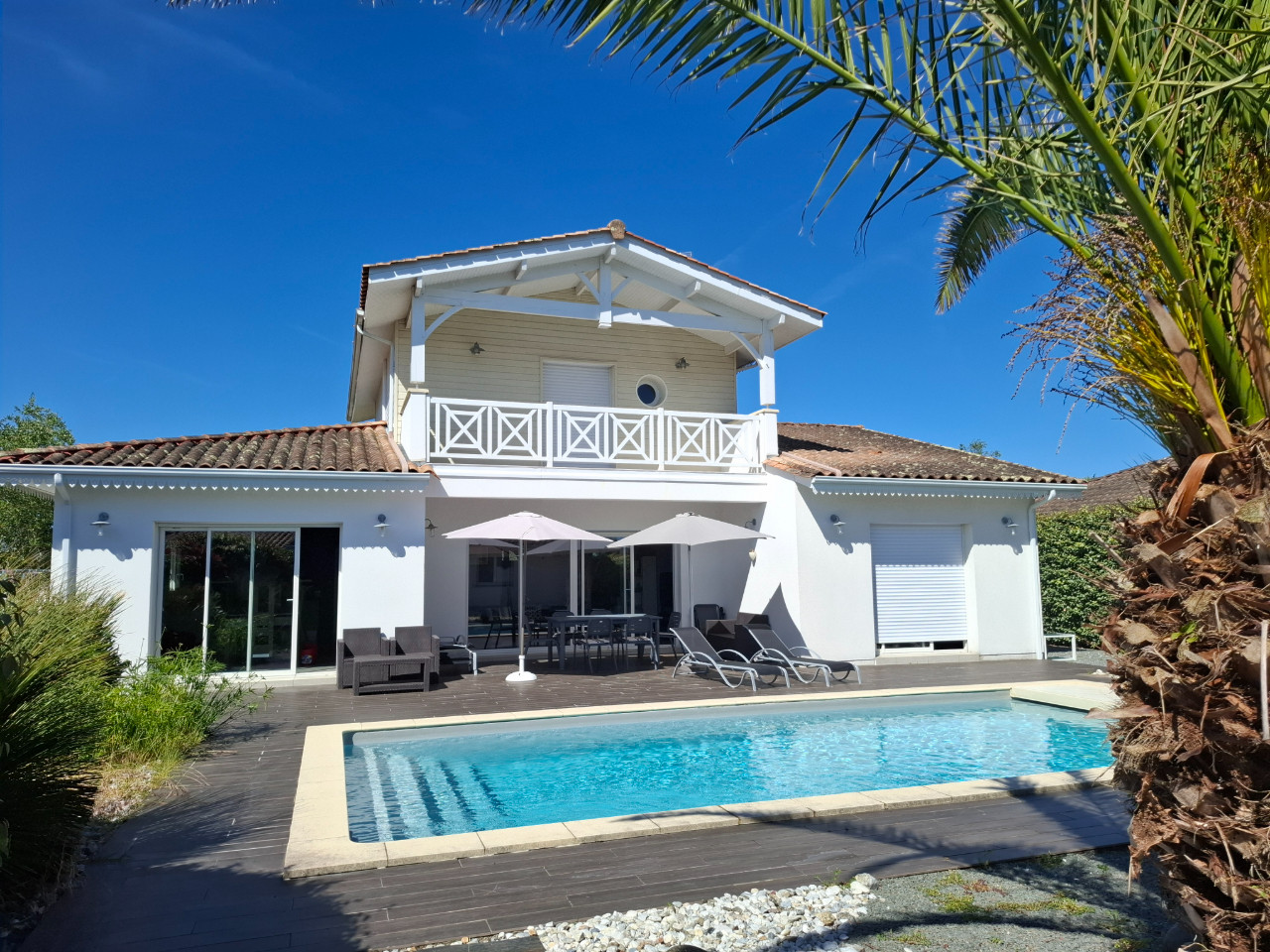 Villa de charme 4* - Piscine chauffée - résidence calme - à 200m Bassin d'Arcachon