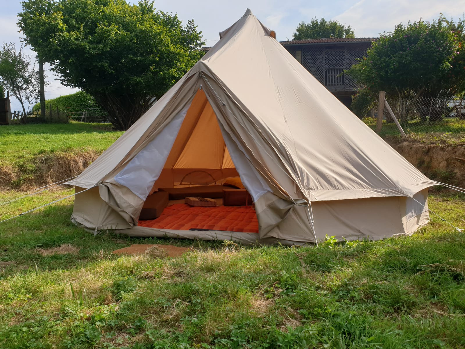 orderedImageAlt_accommodation_default