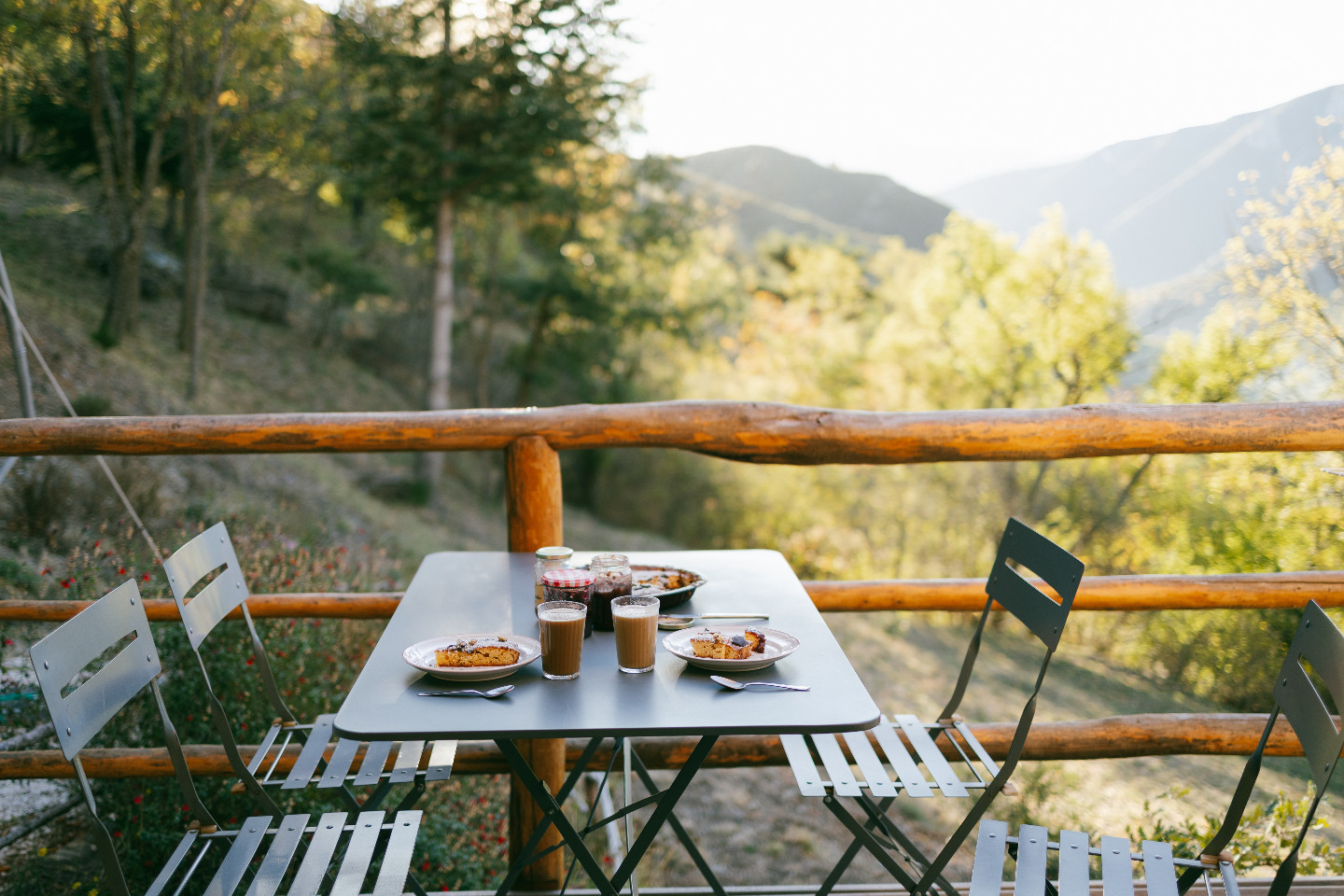 GreenGo Chalet en bois sur pilotis Urbanya