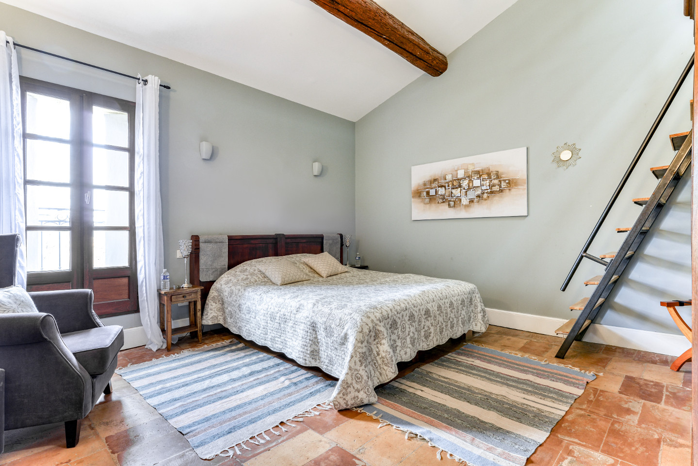 orderedImageAlt_accommodation_default