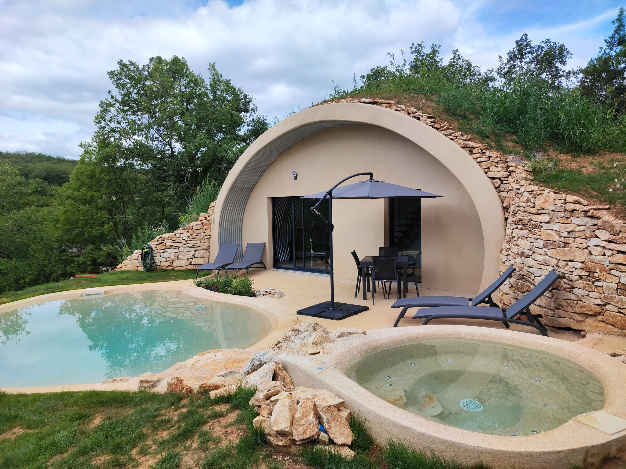 Logement GreenGo: V.I.P Refuge arche bioclimatique éco responsable de luxe dans le Lot proche de Martel