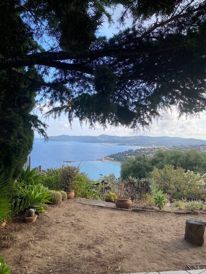 Sur les Hauteurs de St Clair