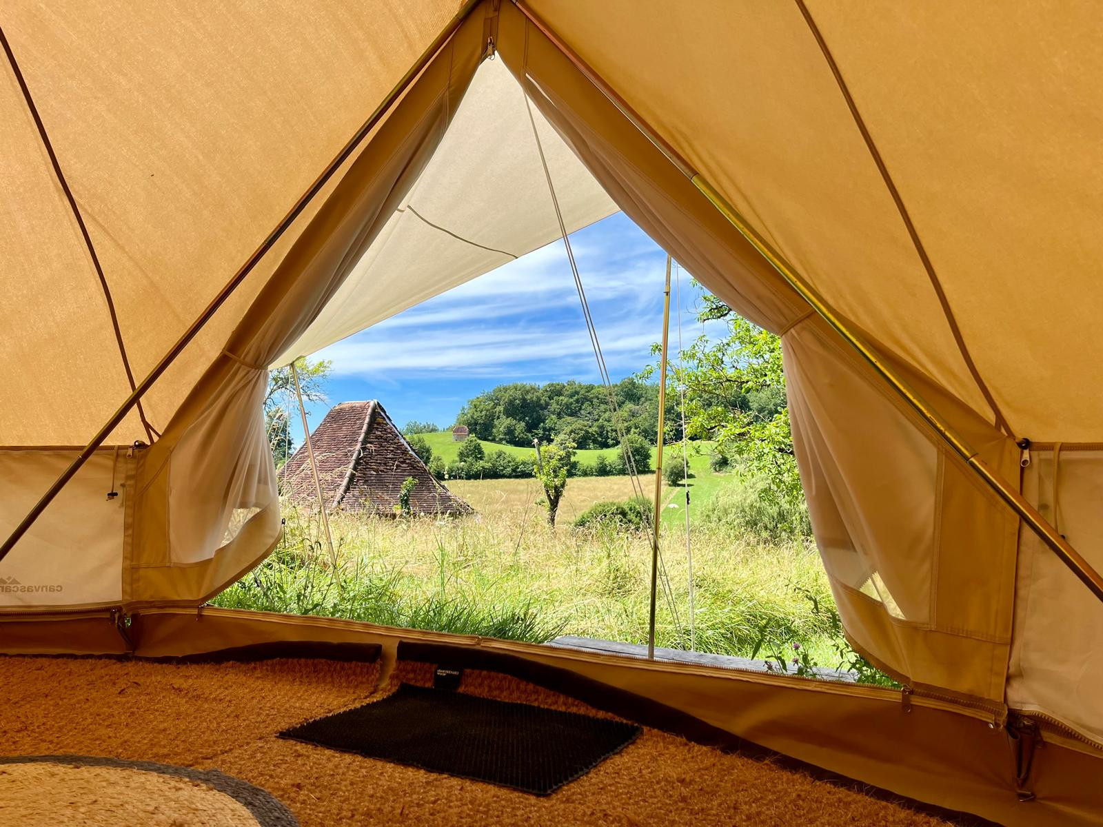 orderedImageAlt_accommodation_default