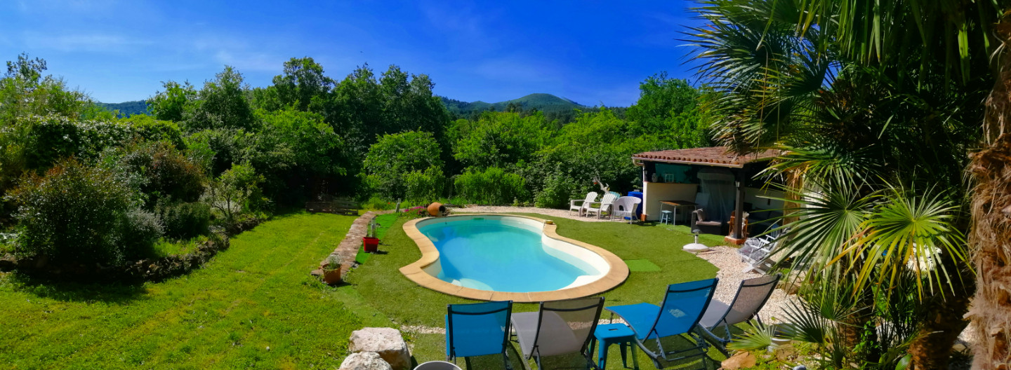 Hôte GreenGo: Gîte 3* le Mas sur le Rocher avec piscine en Cèze Cévennes