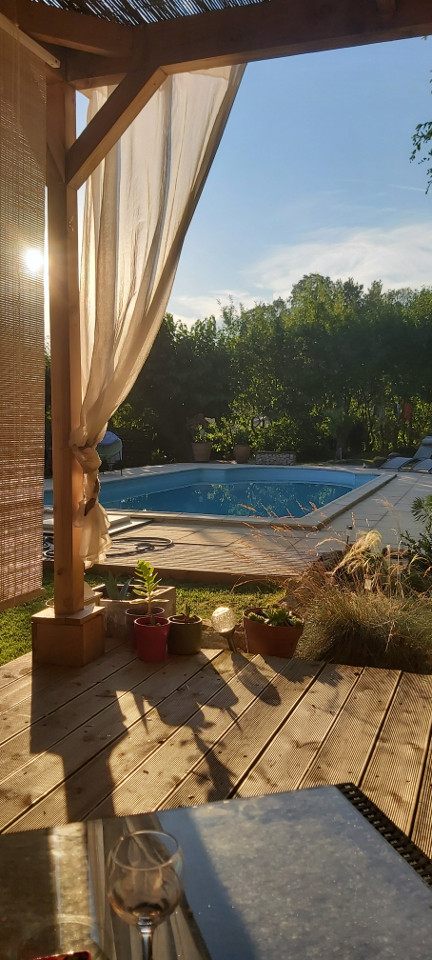 Chez nous