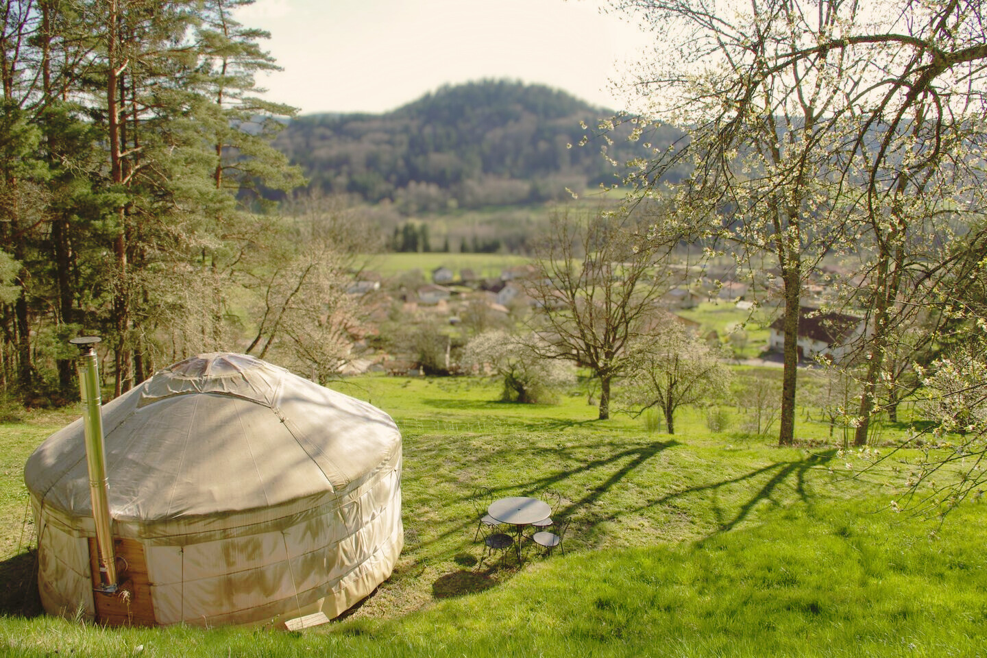 Yourte - un brin de cueillette