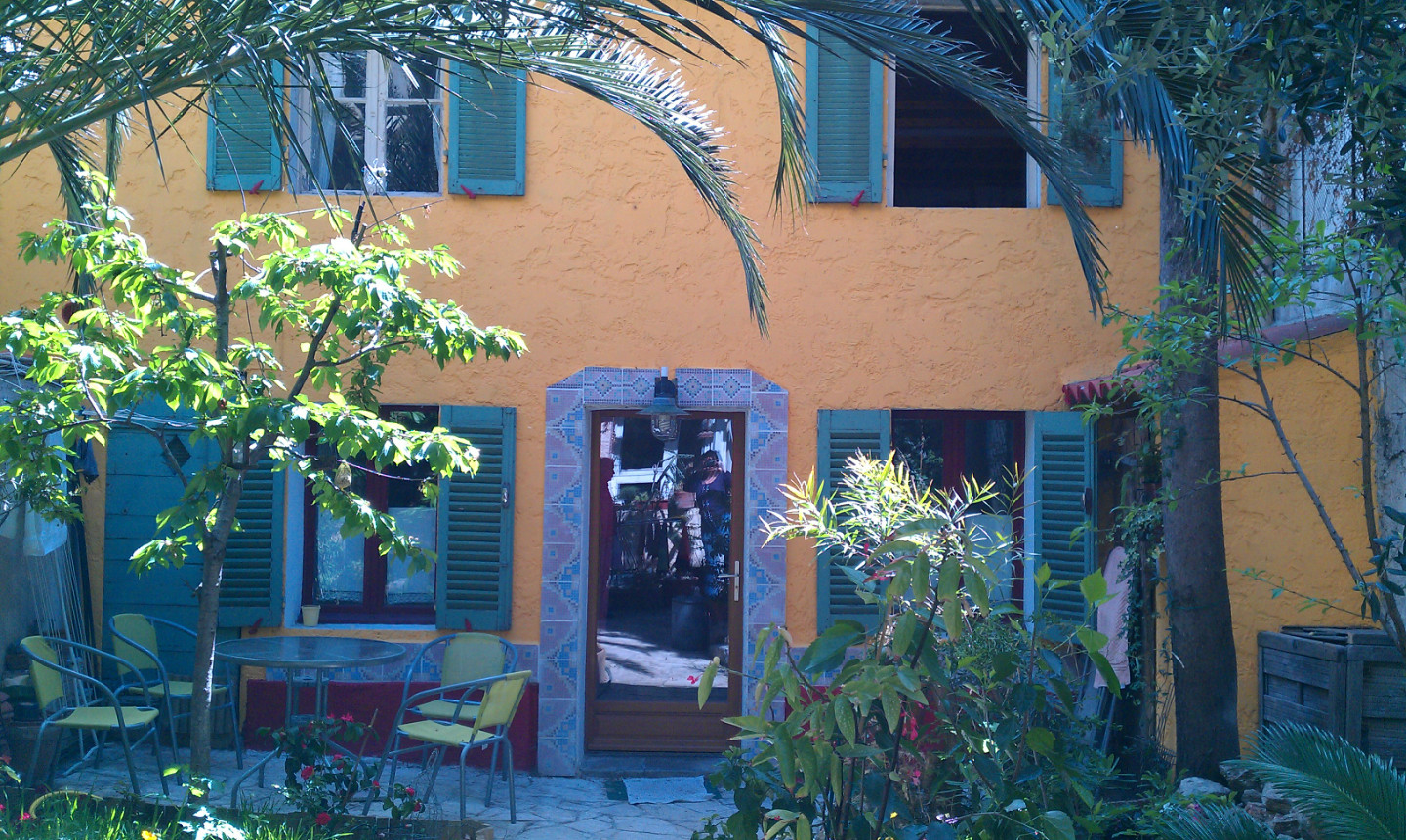 Logement GreenGo: Au fond du jardin