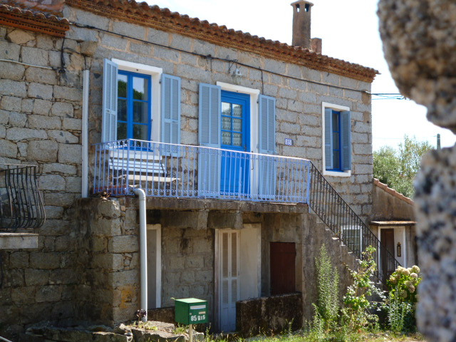 La Maison Bleue