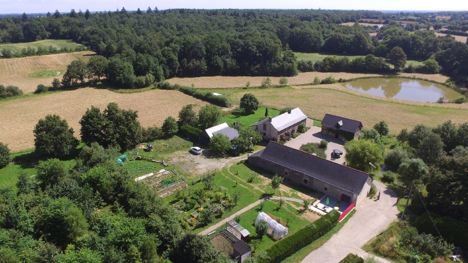 Éco-Domaine 7ha ★ Gîtes Clef Verte★ Pmr ★ Herboristerie & Cuisine Sauvage ★ Ferme Pédagogique