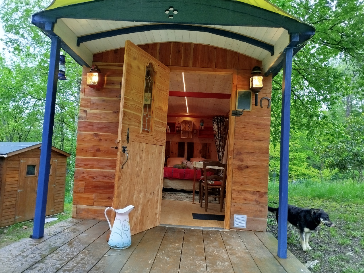 Logement insolite Lot À la campagne