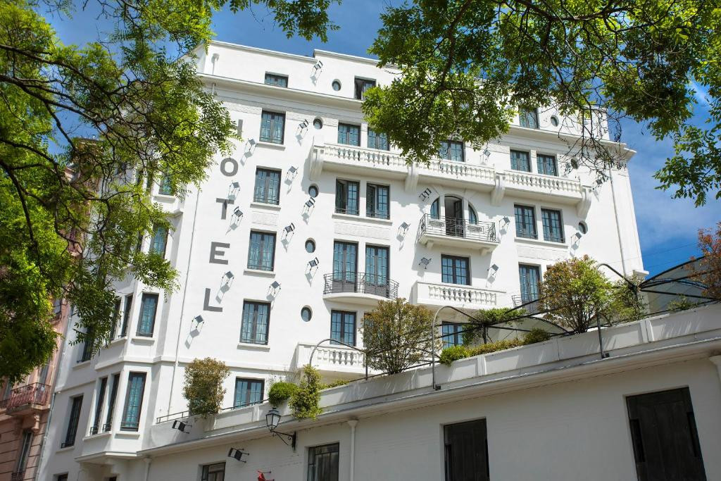 Hôte GreenGo: Collège Hôtel