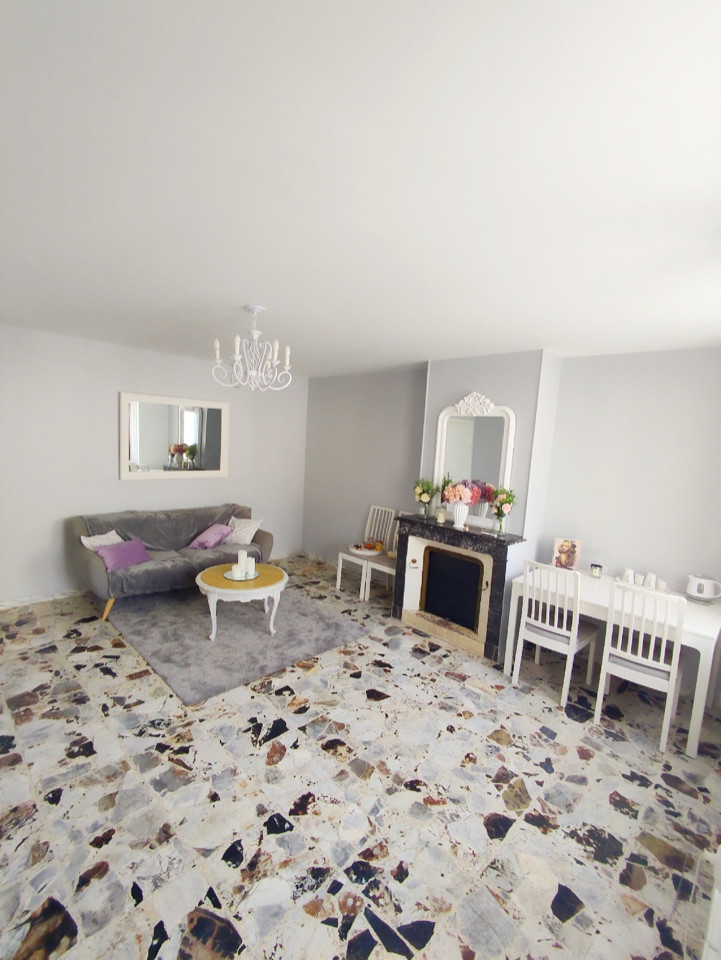 Logement GreenGo: Suite Astrale et Artistique dans village 0phyt'O