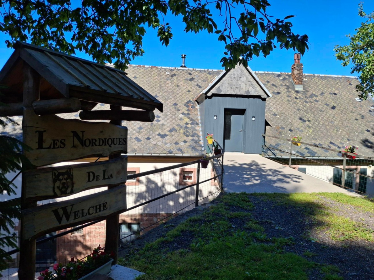 Les Nordiques de la Welche Gîte Nouchka