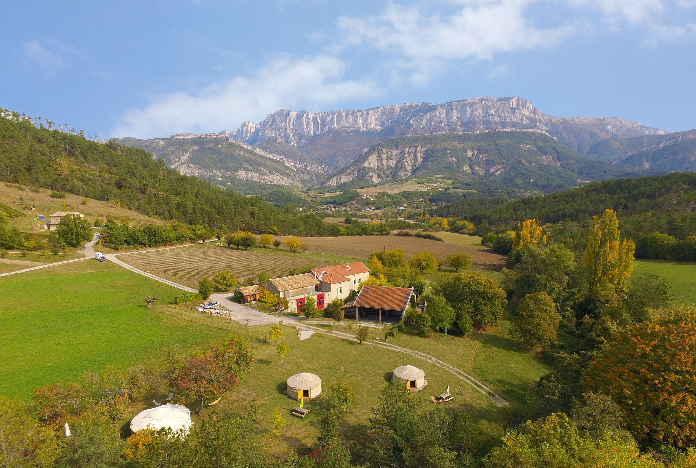 Hôte GreenGo: La Ferme d'Ausson - Yourtes et chambre d'hôte en pleine nature