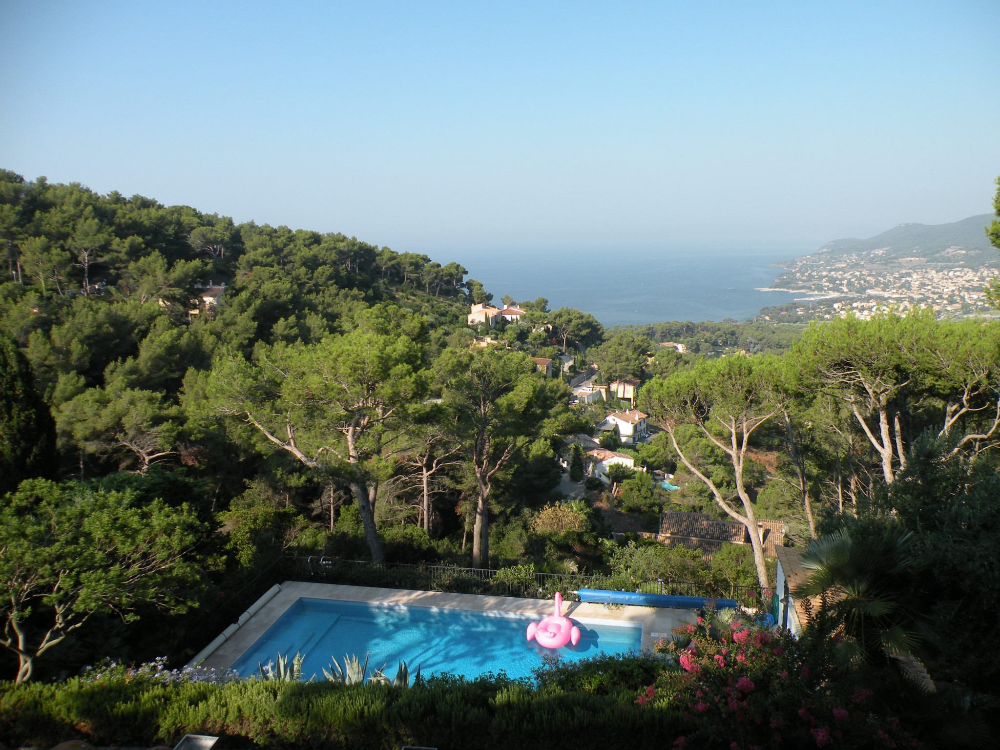"Mesomax" - Rez de Jardin, vue mer, proche plages