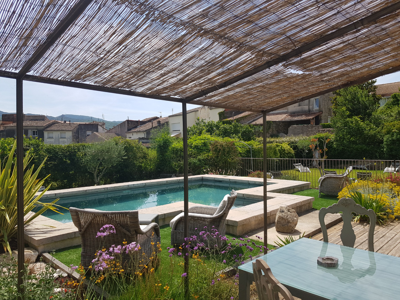 Logement insolite Hérault Haut-de-gamme