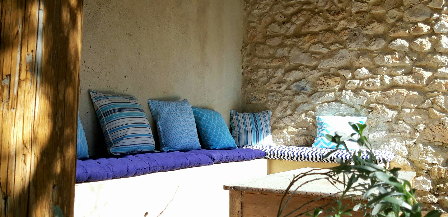 GreenGo La Maison des Autres, maison d'hôtes au coeur d'un village du Gard près Uzès, Nîmes, Alès, Sommières