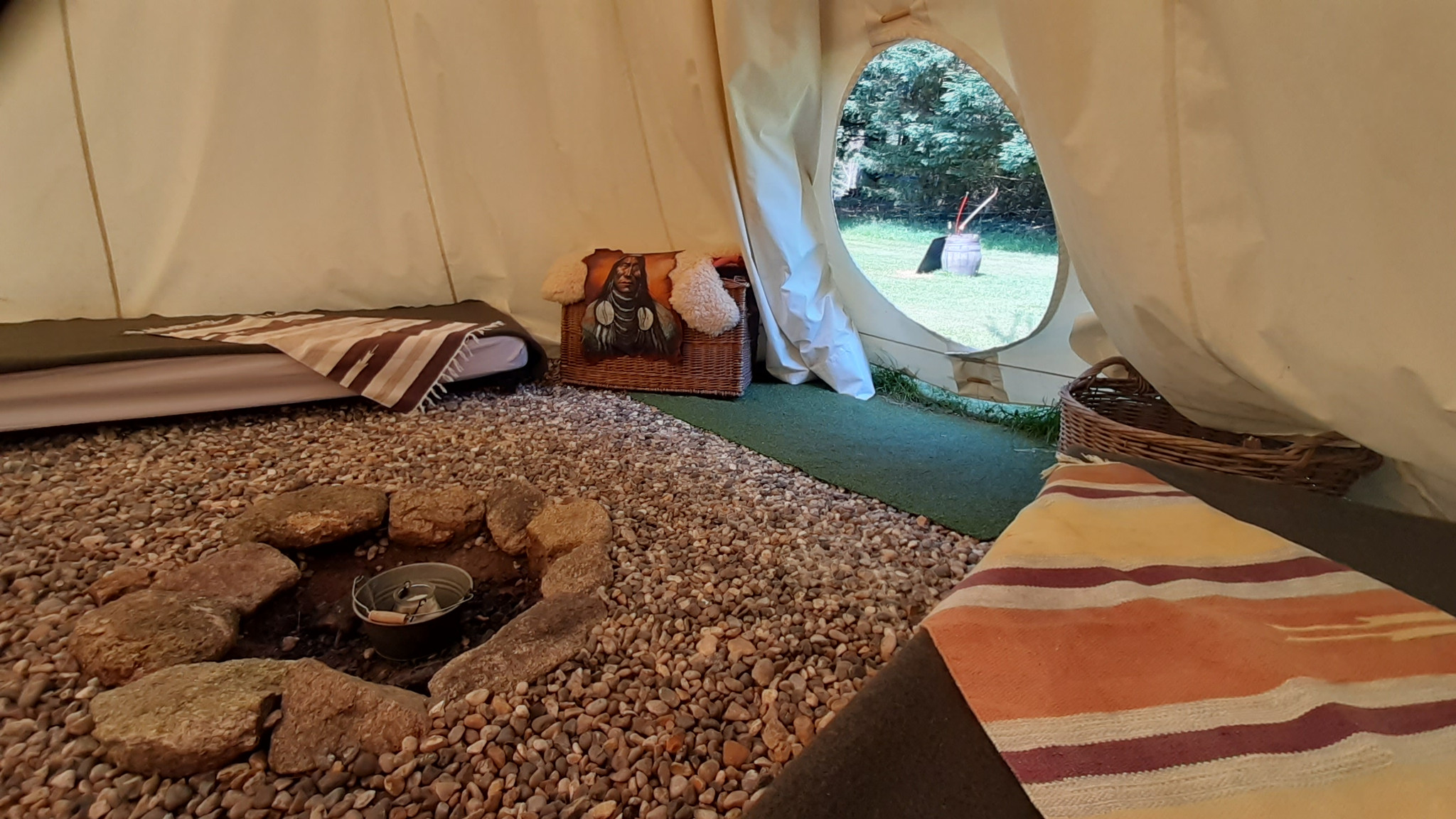 GreenGo Les tipis du far west d'Armoricamp