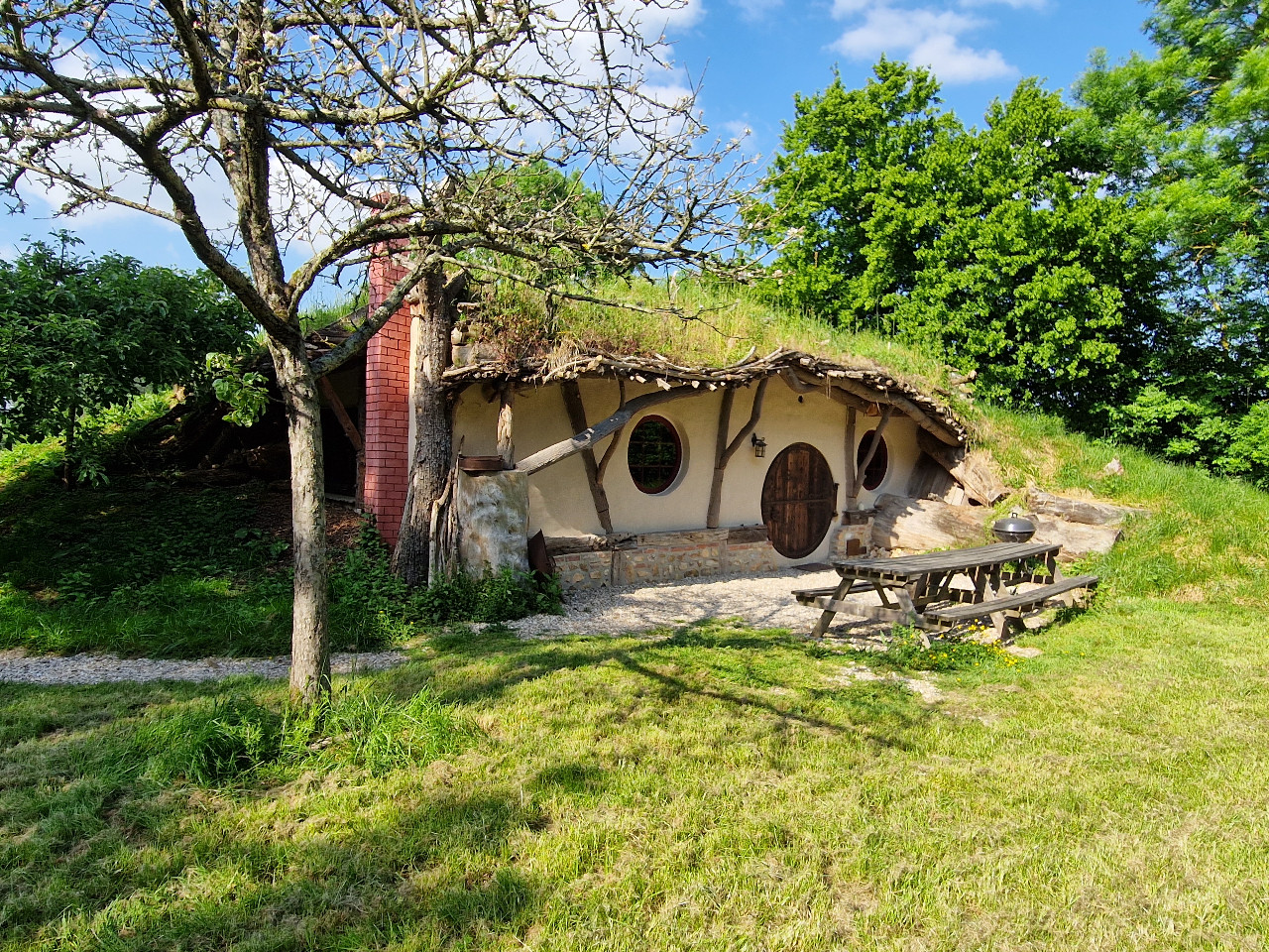 GreenGo Le Clos de la Risle : insolite, piscine et jacuzzi
