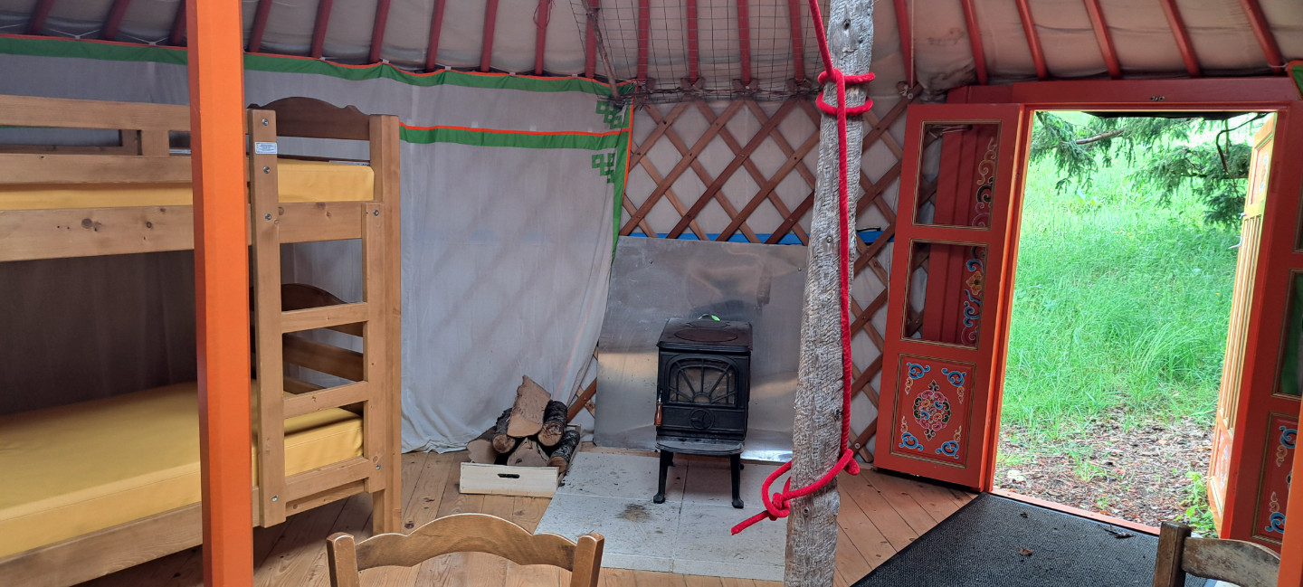 Lit en chambre commune Doubs Glamping