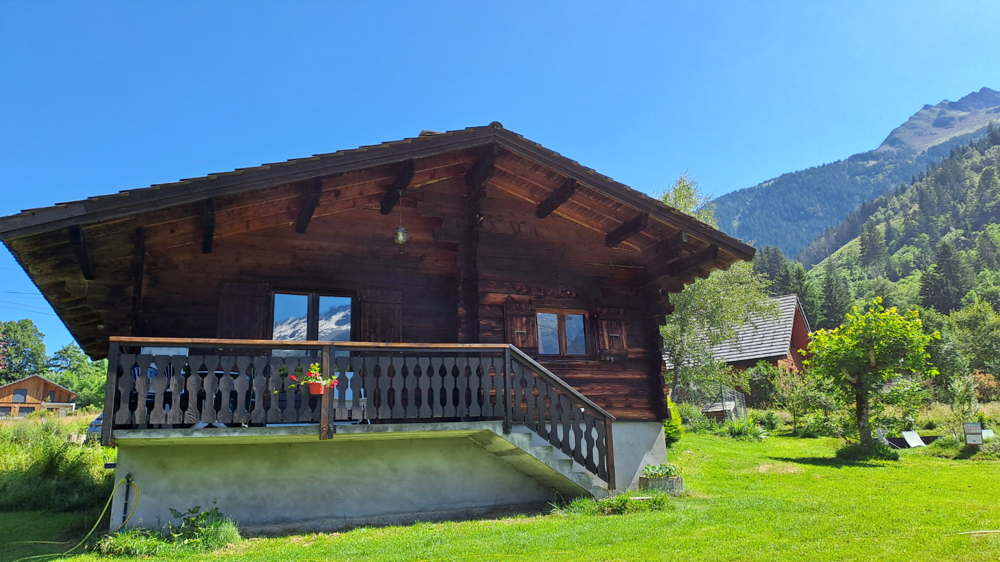 GreenGo Chalets Baroz- le Barrau