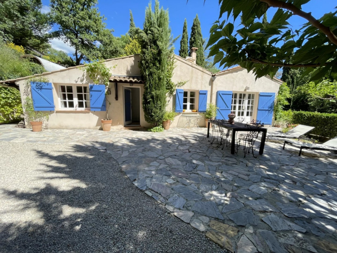 GreenGo Villa provencal de charme avec piscine et sauna